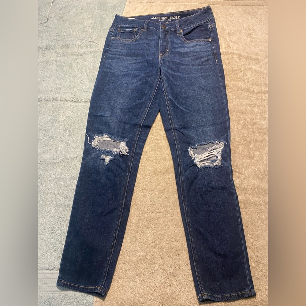 American Eagle women’s jeans size 2 Tom Girl 9” rise